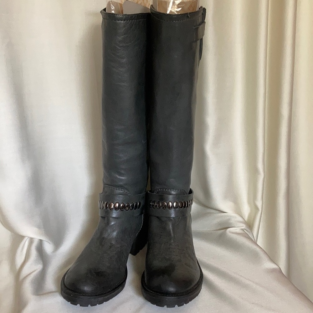 Alberto Fermani Gray Distressed leather biker boot